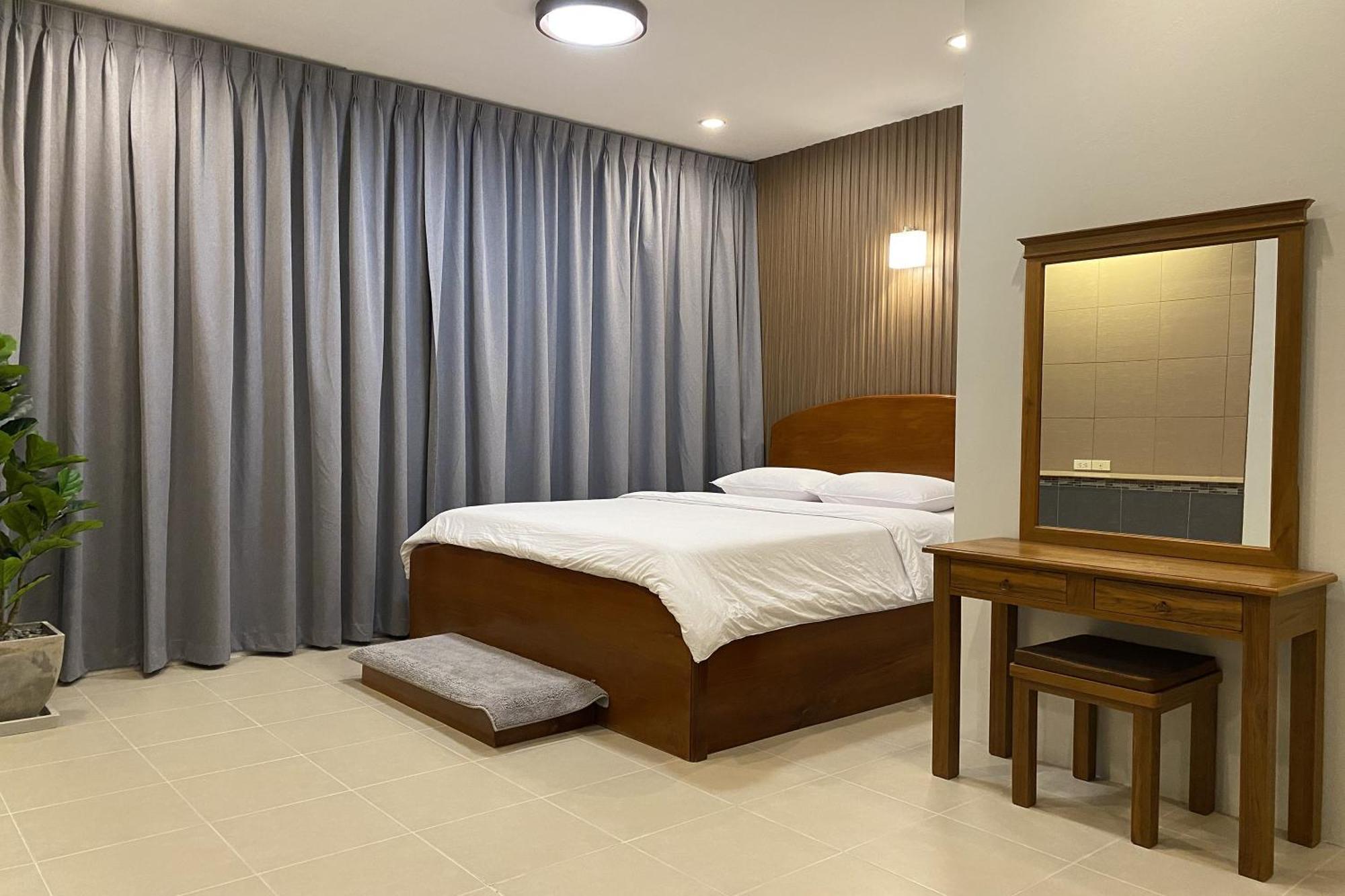 Sanaepatan Home Resort - เสน่ห์ป่าตาล โฮม รีสอร์ต Ban Buak Khang Екстериор снимка