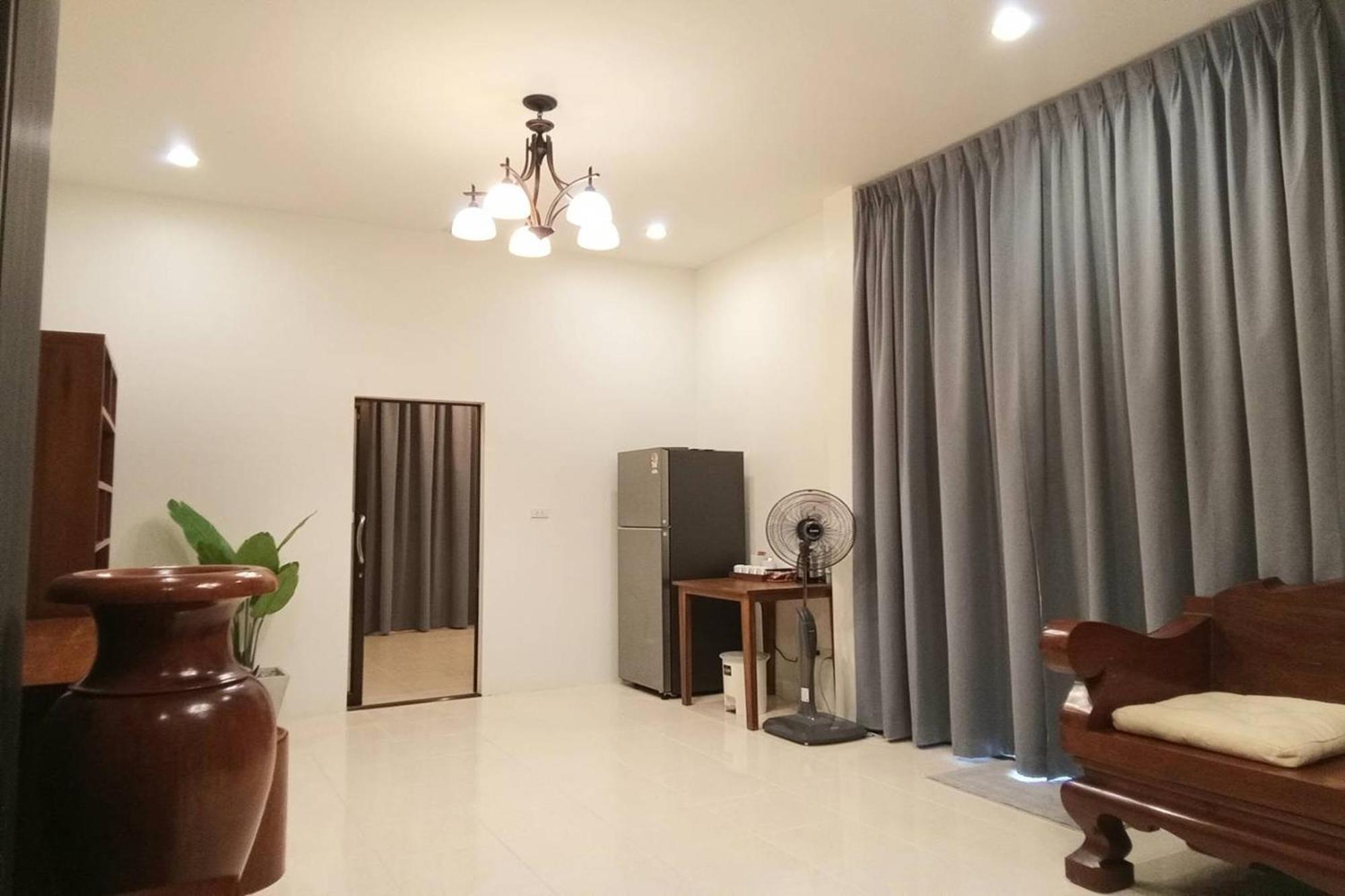 Sanaepatan Home Resort - เสน่ห์ป่าตาล โฮม รีสอร์ต Ban Buak Khang Екстериор снимка