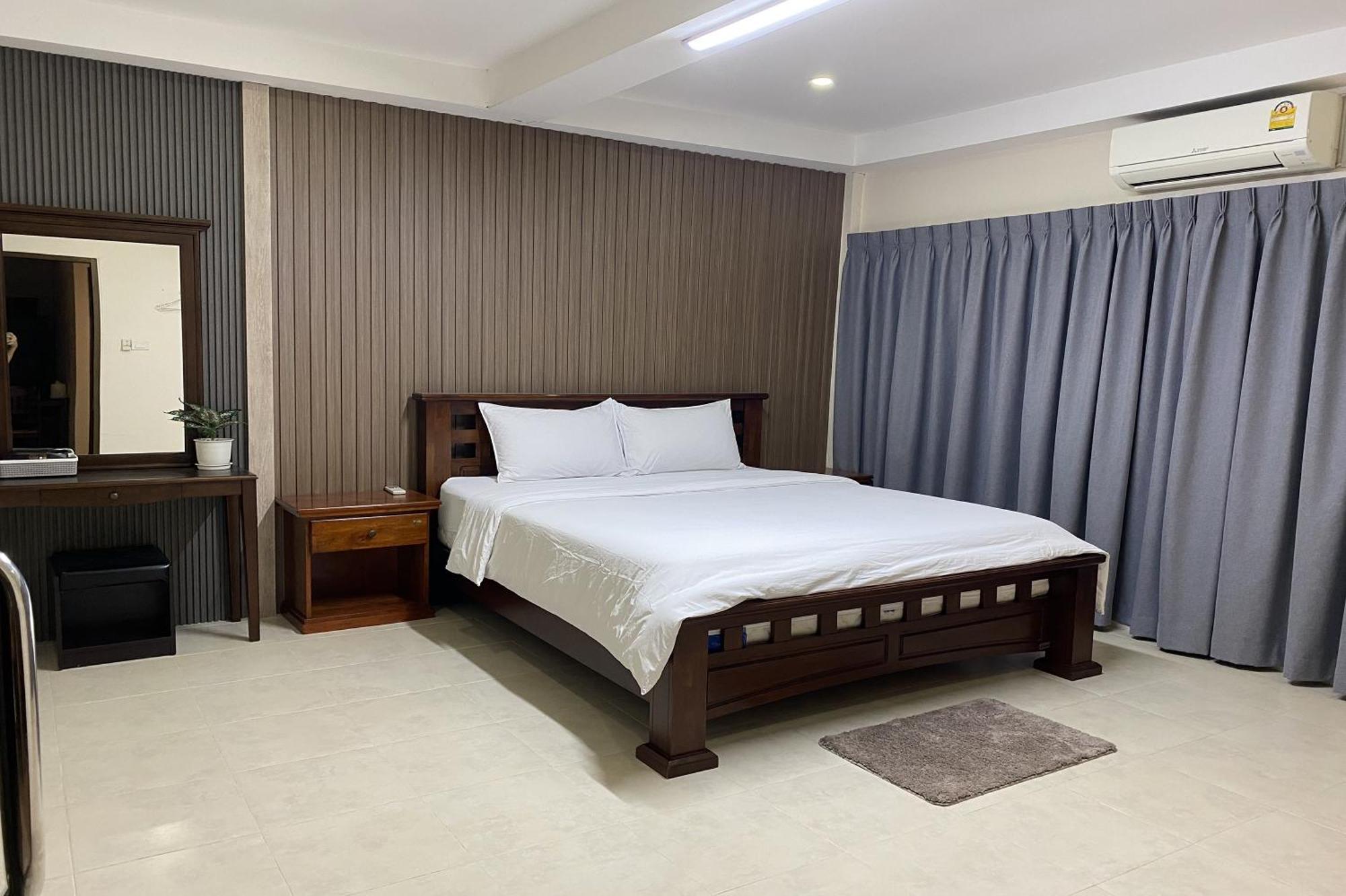 Sanaepatan Home Resort - เสน่ห์ป่าตาล โฮม รีสอร์ต Ban Buak Khang Екстериор снимка