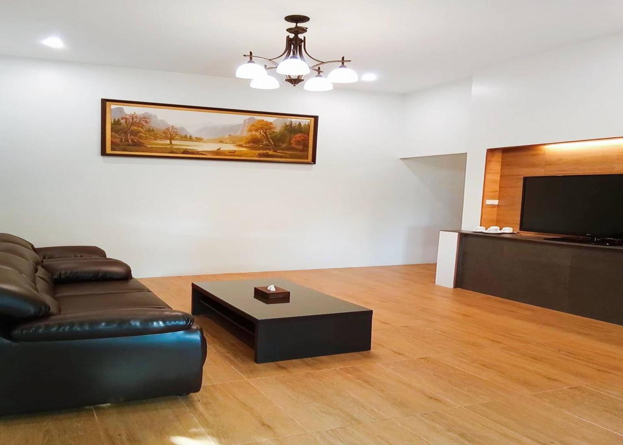 Sanaepatan Home Resort - เสน่ห์ป่าตาล โฮม รีสอร์ต Ban Buak Khang Екстериор снимка